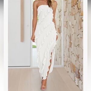 White strapless dress
